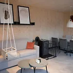 Uplandparcs Sauerland פארק נופש *